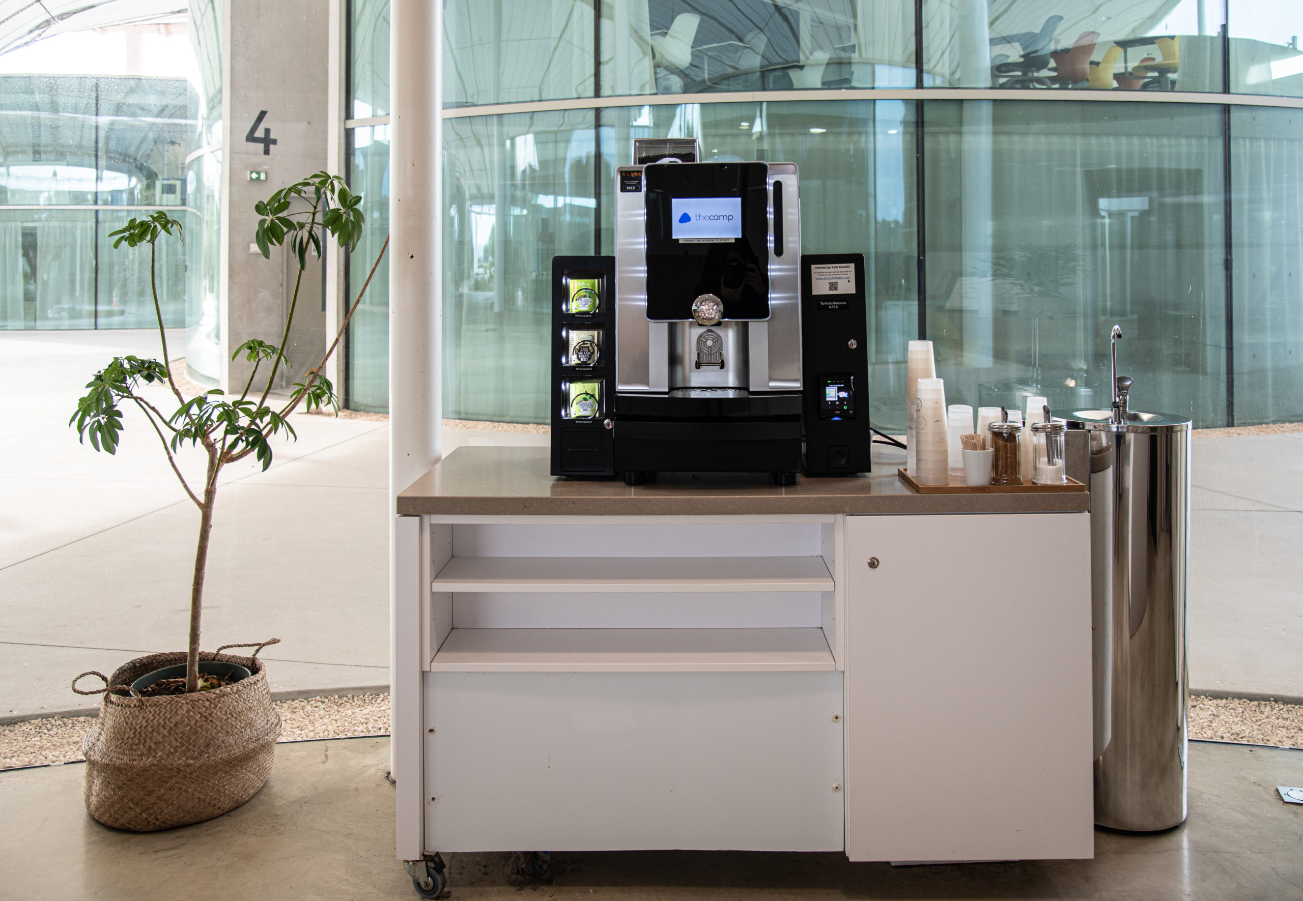 Machine boisson chaude bureau l'Igloo DA